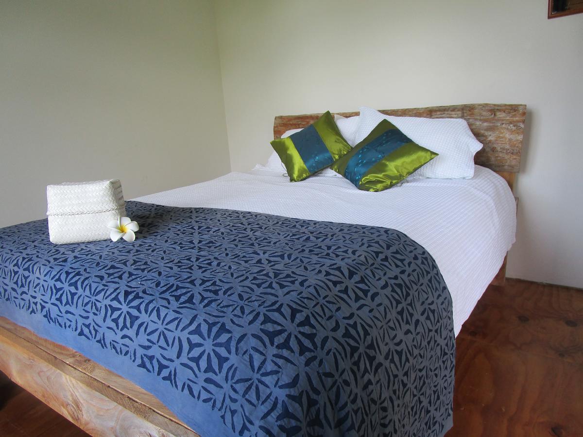 Mulberry Grove Retreat Bed & Breakfast Tryphena Exterior photo